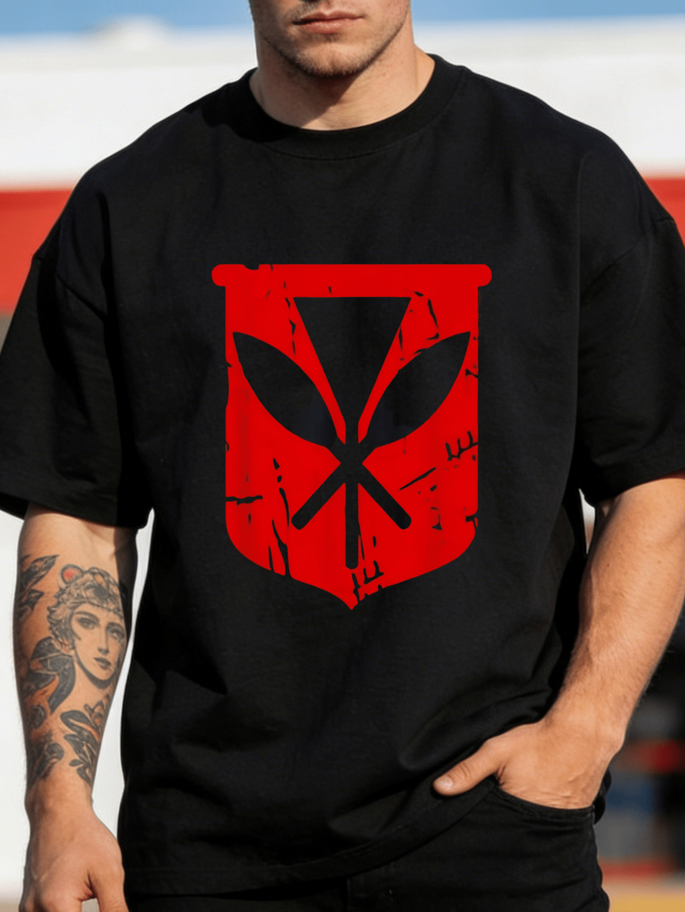 Hawaii Nei Men'S Hawaiian Heritage Graphic T-Shirt - 100% 180Gsm Pre-Shrunk, Black with Red Hawaiian Shield Print & Tropical Leaf Design, Regular Fit Drop Shoulder Short Sleeve Casual Tee_2.Png